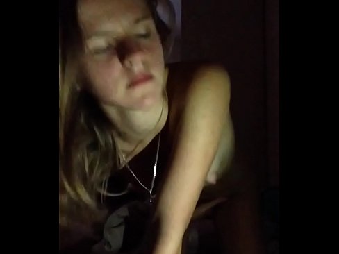 ❤️ 一个女孩自慰并射精 ️ Porno ❌️