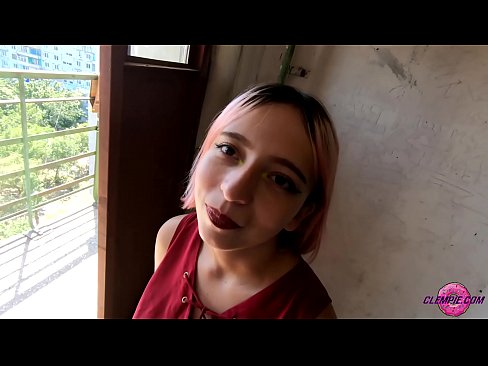 ❤️ 学生Sensual在内陆地区吸食陌生人--在他脸上射精 ️ Porno ❌️